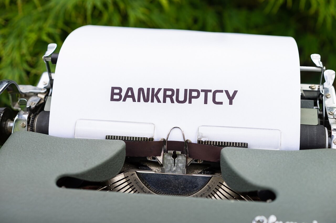 typewriter-bankruptcy-money-company